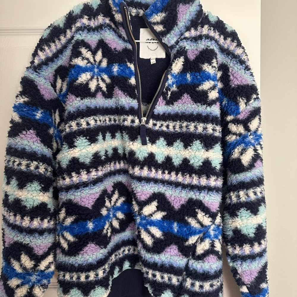 Cozy Multicolor Patterned Sweater - image 1